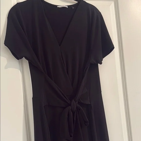 nightreign dresser Black Tie Neck Sweater Midi Dress main image 1